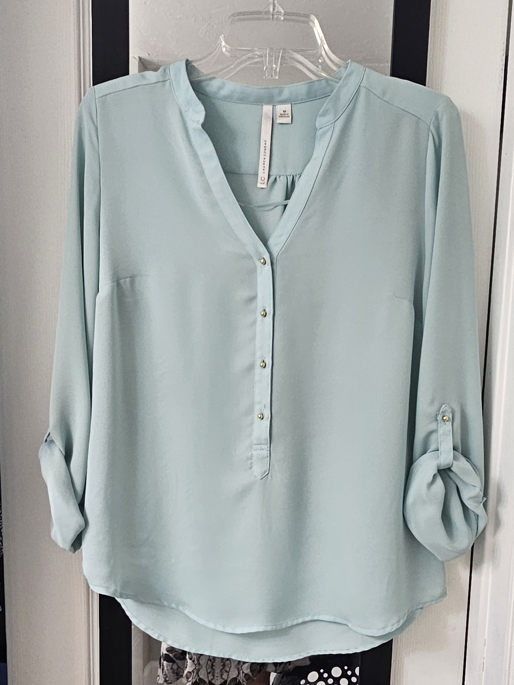 LC Lauren Conrad Mint V-Neck Button-Front Roll-Sleeve Blouse